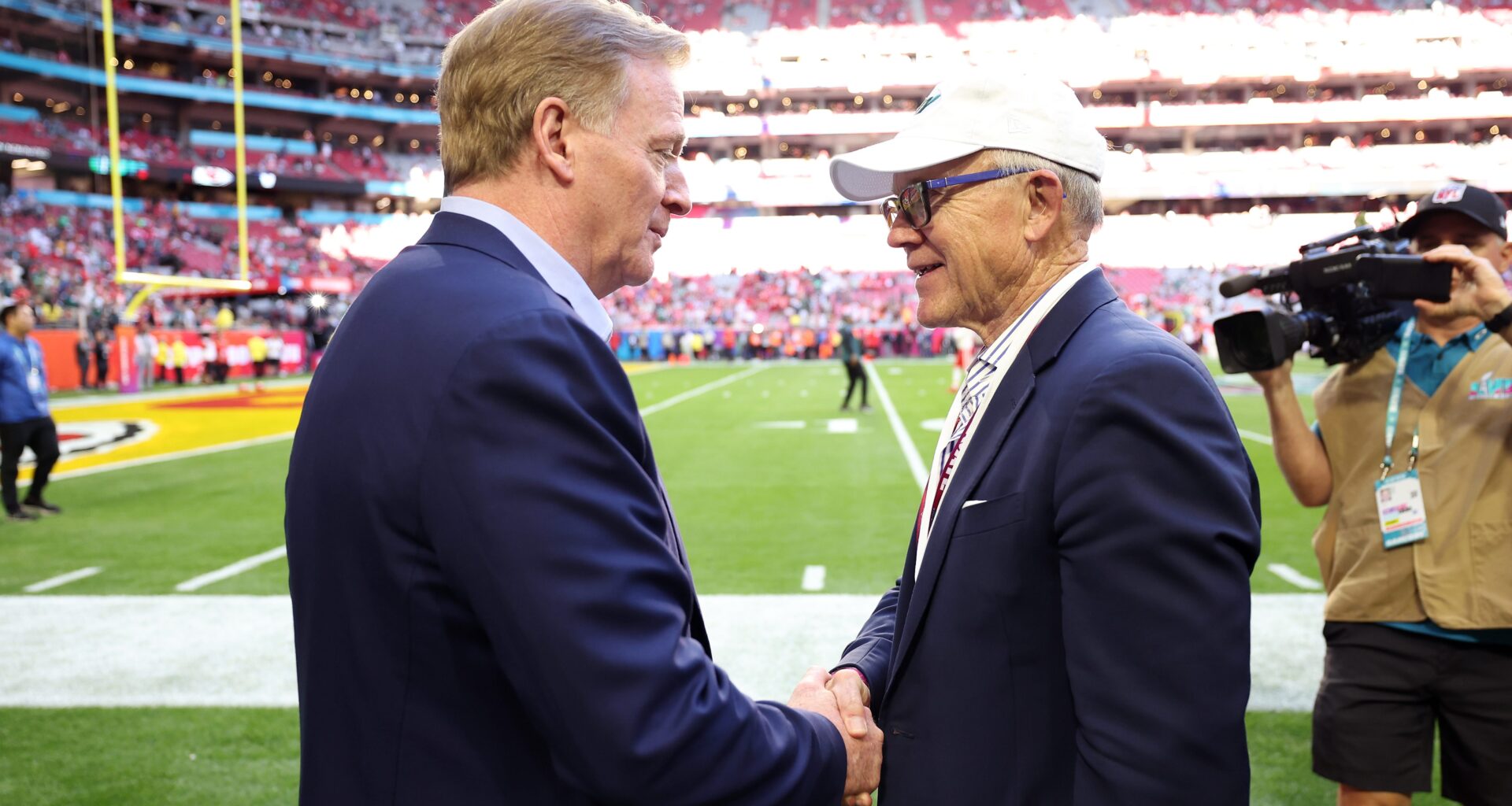 Jets Firmly Put on Notice Weeks Before NFL Draft