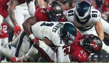 Legendary Bucs LB Lavonte David Disses Eagles QB Jalen Hurts