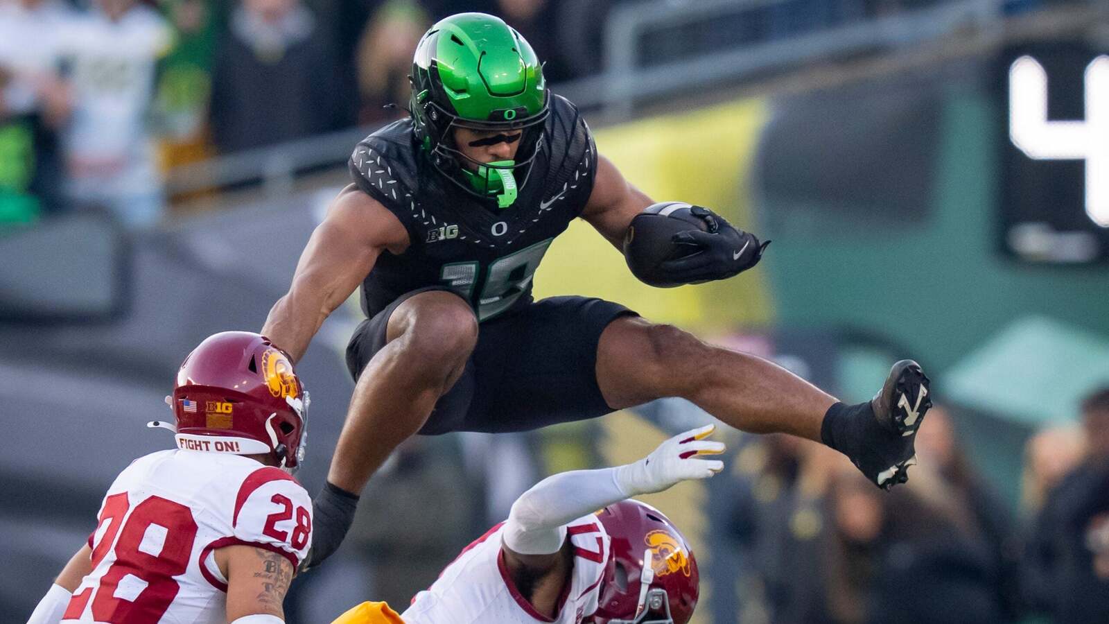 Could intriguing offensive playmaker be the ‘perfect fit’ for the Los Angeles Rams in the first round of the 2026 NFL Draft?