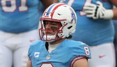 Browns Urged to Target Veteran QBs in 'Dart Throw' Trade Over Draft