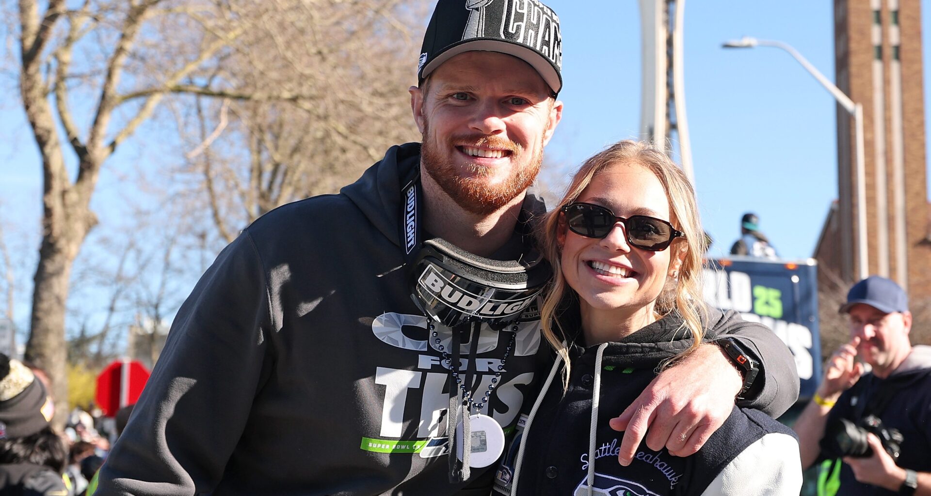 Seahawks QB Sam Darnold & Wife Katie Announce Personal News