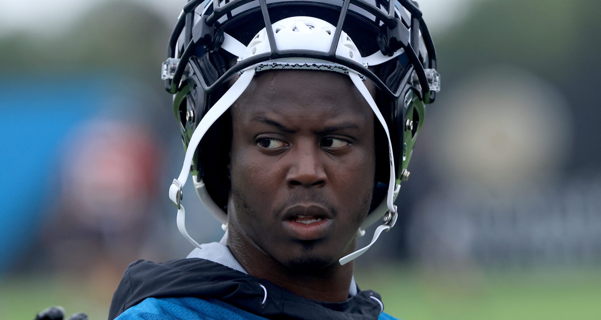 Broncos 'Shocked' Free Agent RB Travis Etienne Picked Saints