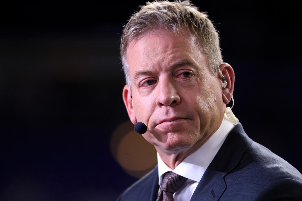 Troy Aikman opens up about his mysterious role with Dolphins