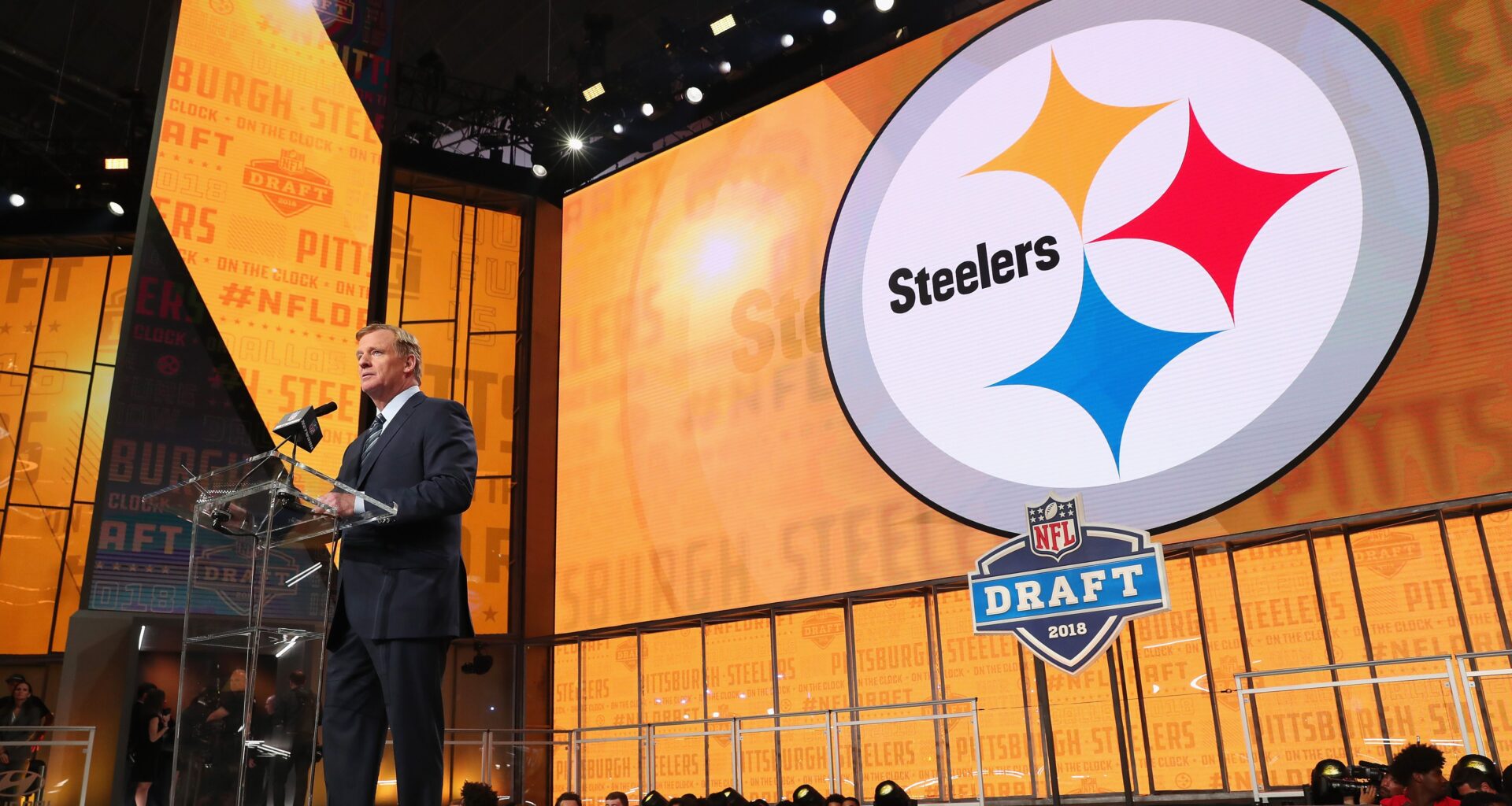 Steelers-Buccaneers Draft Trade Blocks Jets Move Without Overpay