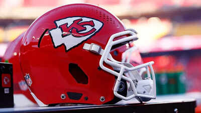 NFL Trade Rumors:  Kansas City Chiefs linked to $83M San Francisco 49ers playmaker amid uncertain contract situation