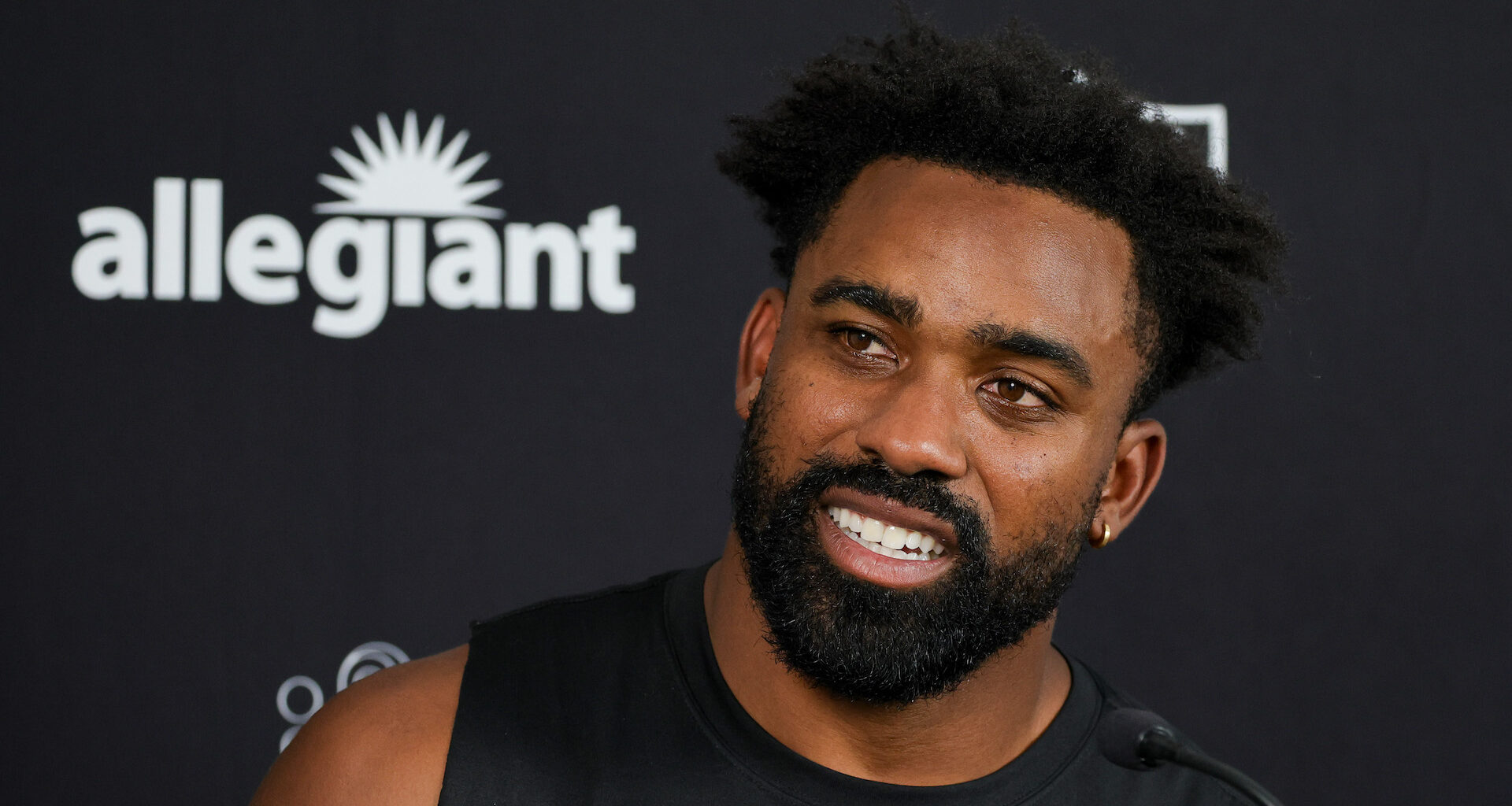 Seahawks Urged to See Speedy RB as Free Agent Option Amid NFL Draft Uncertainty