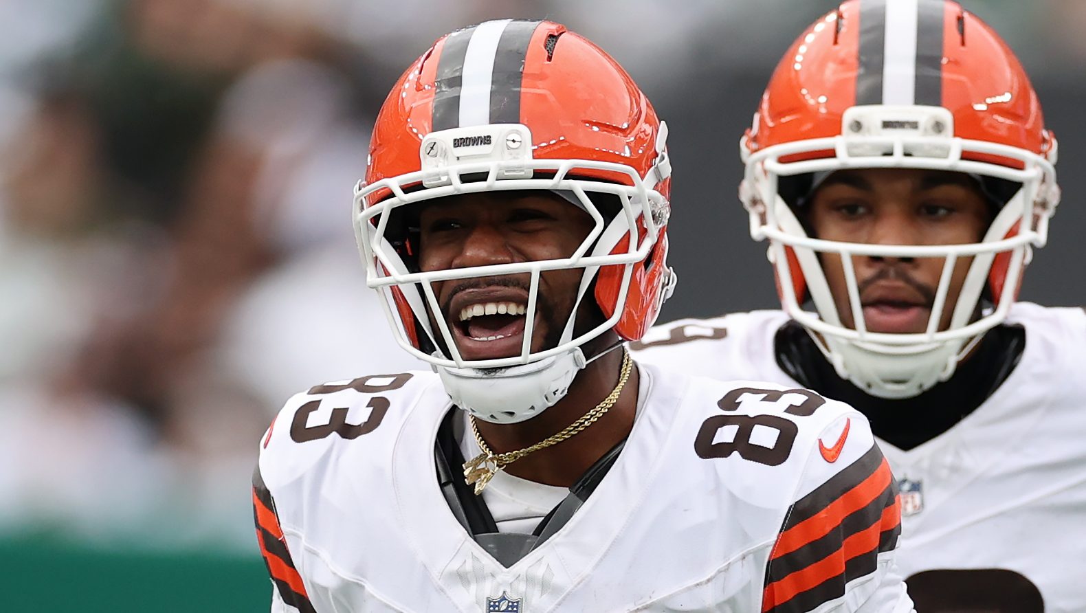 Browns Lock In Two Receivers in Latest Wave of Roster Moves