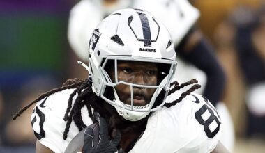 Las Vegas Sign TE Ian Thomas to One-Year Deal