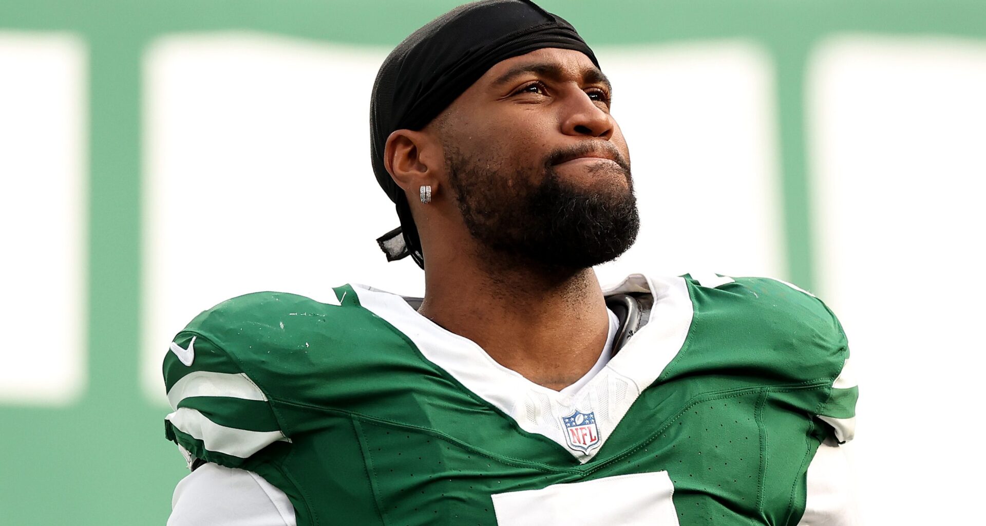 Jets-Titans Trade Pitch Salvages Haason Reddick Trade Disaster