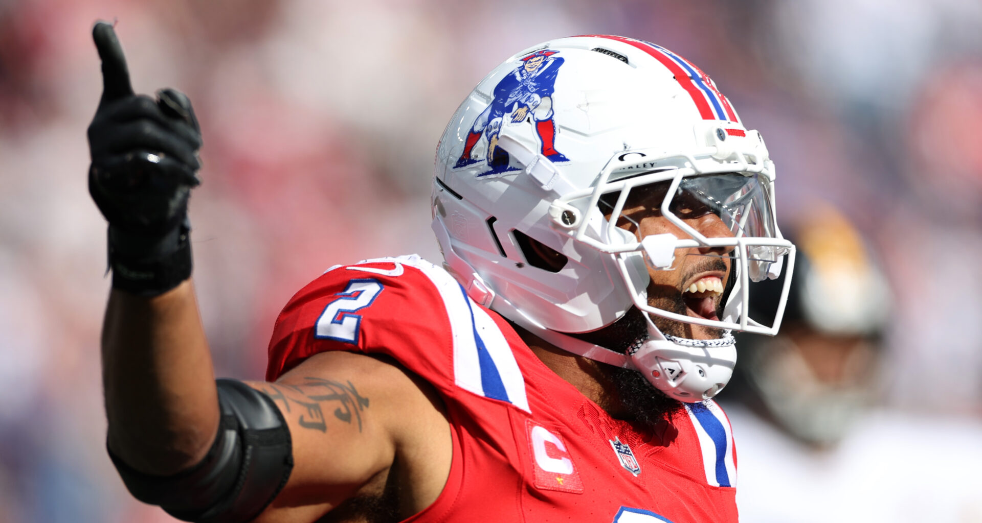 Mike Vrabel Shares Injury Update on Linebacker Harold Landry