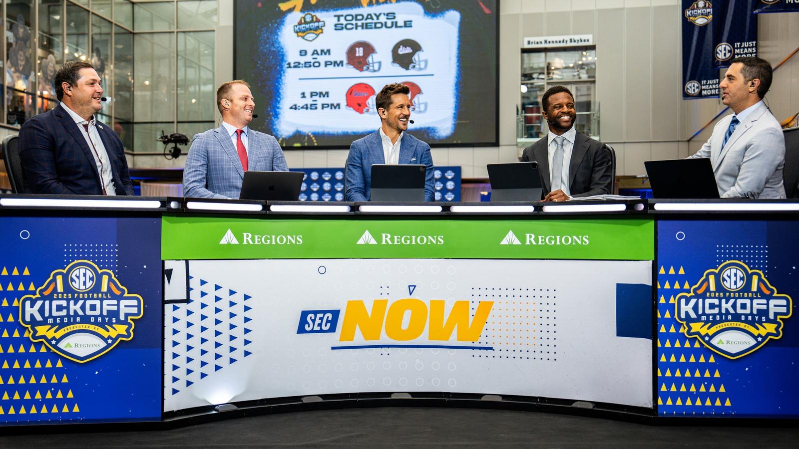 STARKVILLE, MS - November 28, 2025 - Mississippi State Quarterback Kamario Taylor (#1) during the game between the Ole Miss Rebels and the Mississippi State Bulldogs at Davis Wade Stadium at Scott Field in Starkville, MS. Photo By Will Porada