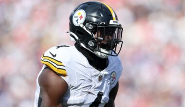 Raiders Named in Blockbuster Trade Idea for Steelers' DK Metcalf
