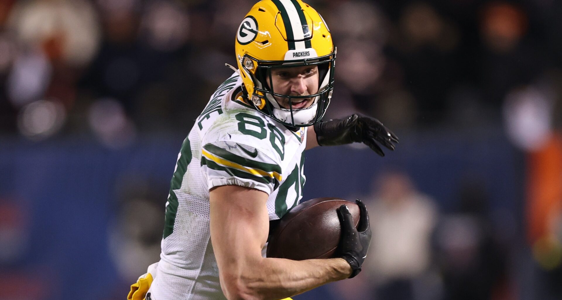 Dolphins Urged to Target Packers' Luke Musgrave in Trade Idea