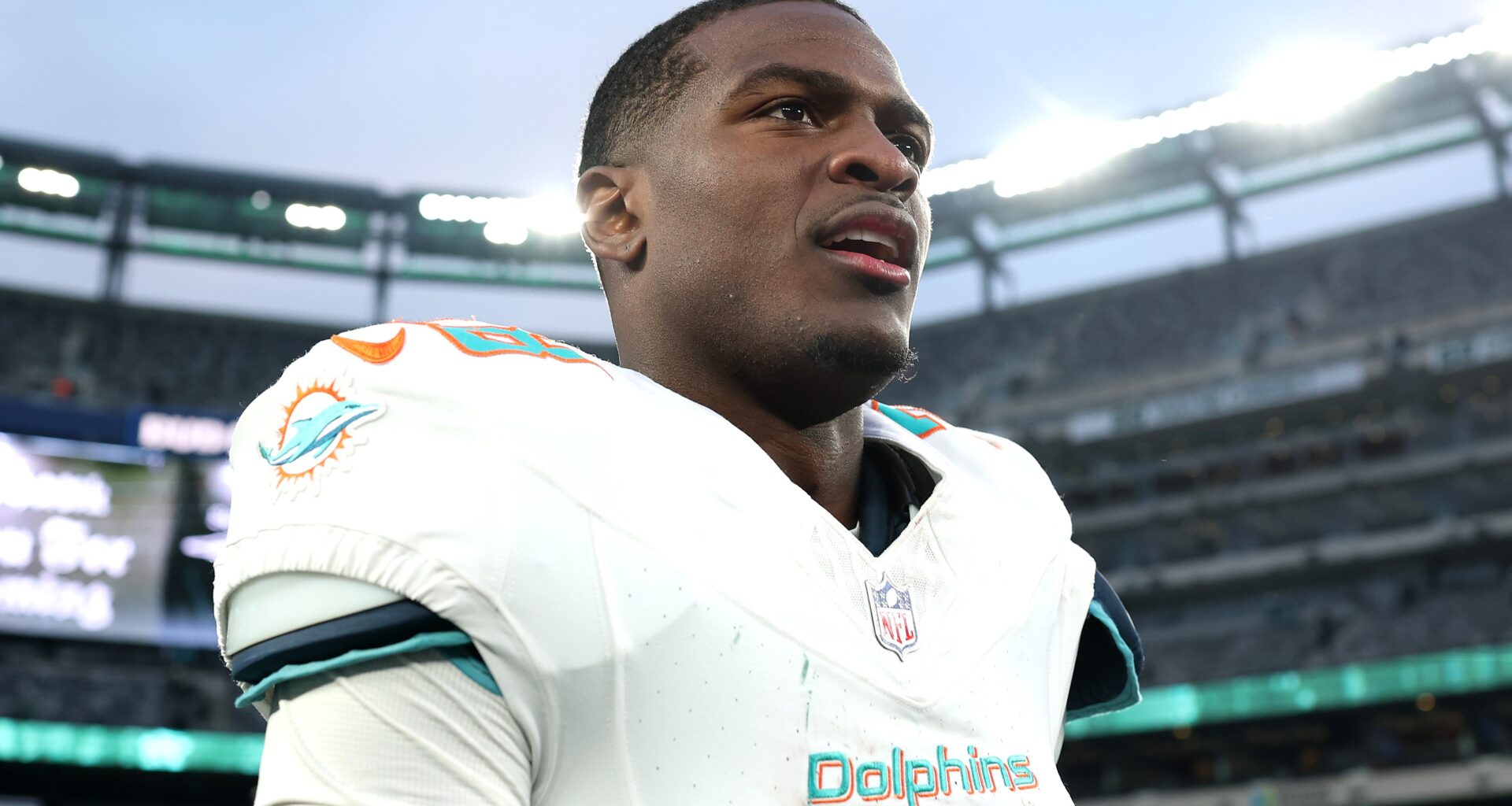 Broncos Urged to Make Trade Offer for Miami RB De'Von Achane