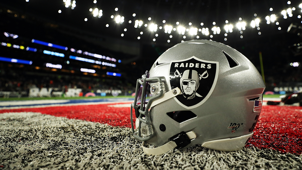 Raiders Veteran Retires From Football Ahead of NFL Draft