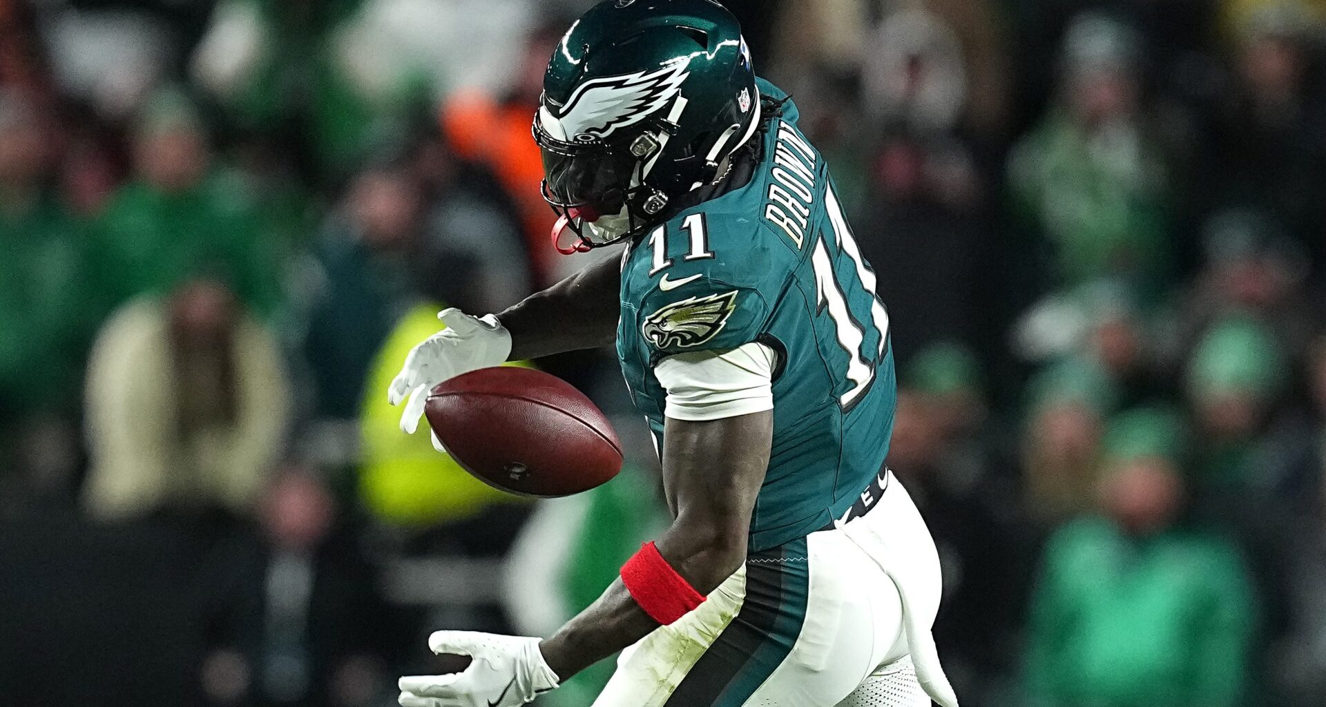 Adam Schefter Sheds Light on A.J. Brown Trade Timeline