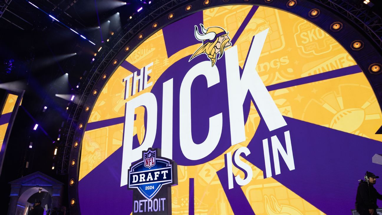 Vikings confident in interim GM Brzezinski leading draft