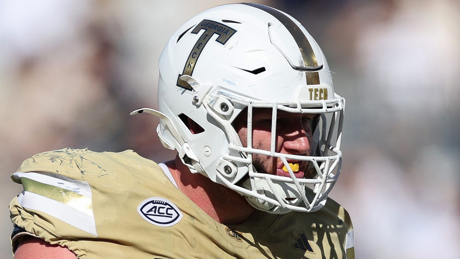 Chargers Could Spend No. 22 Pick on Player Considered a Reach