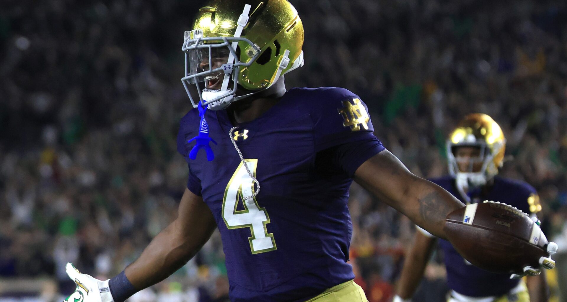 Cowboys Owner Jerry Jones Warned Against 'Box Office' Trade