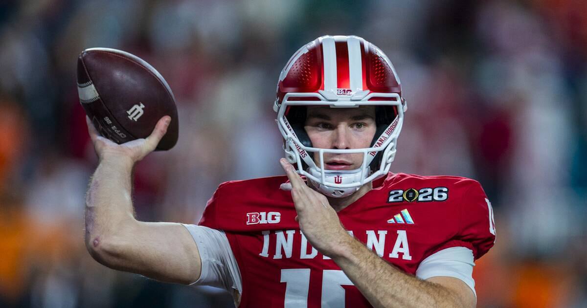 Ed Graney: Can Fernando Mendoza make Raiders fans forget about the team’s last No. 1 pick?