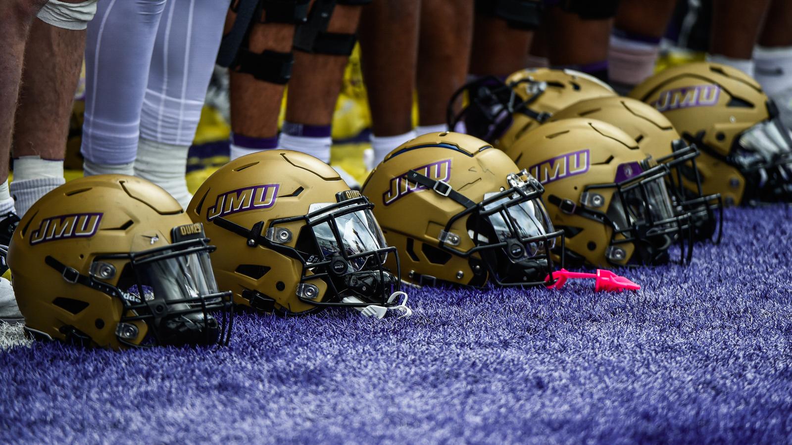 Trent Hendrick prior to JMU's 2025 game versus App State.