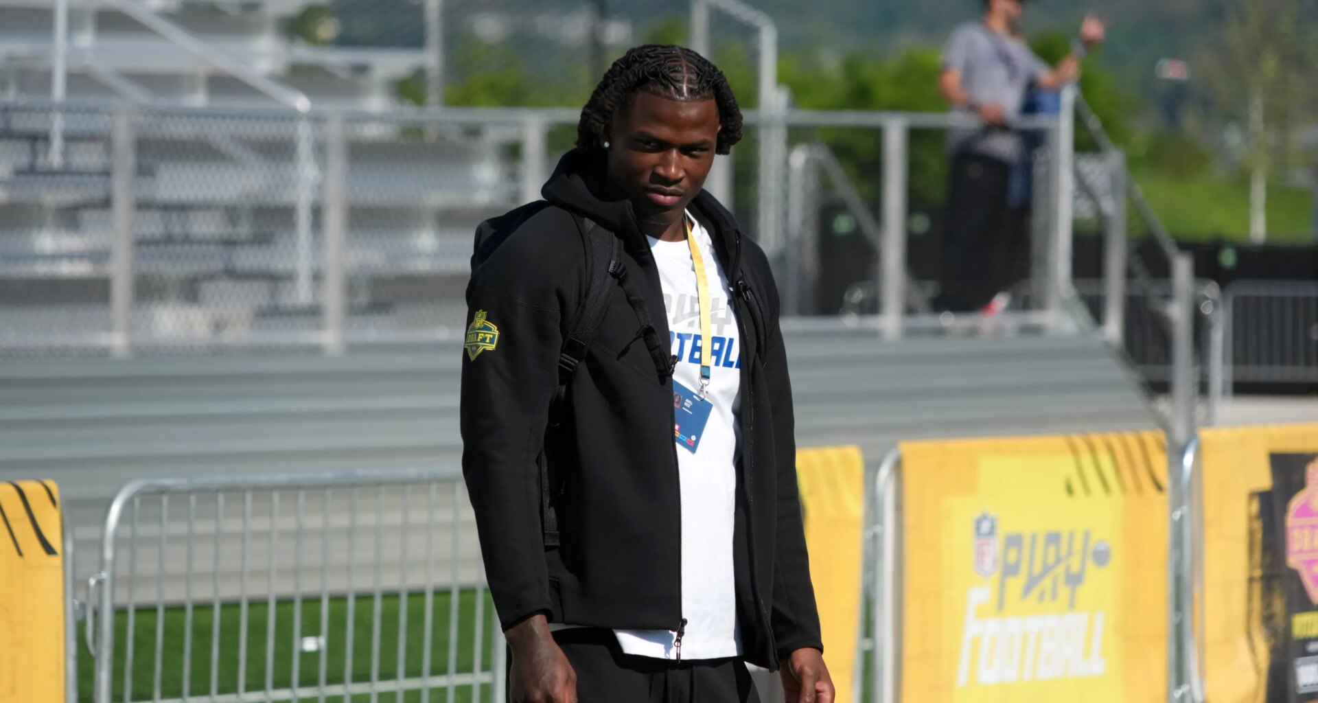 PHOTOS: Ohio State football players at the NFL draft football clinic