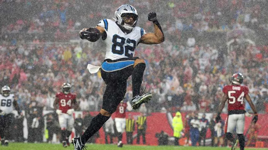 Carolina Panthers tight end Tommy Tremble (82) scores a touchdown against the Tampa Bay Buccaneers 