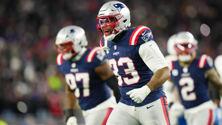 Patriots Veteran Pass Rusher Reportedly Signs With NFC Team  image