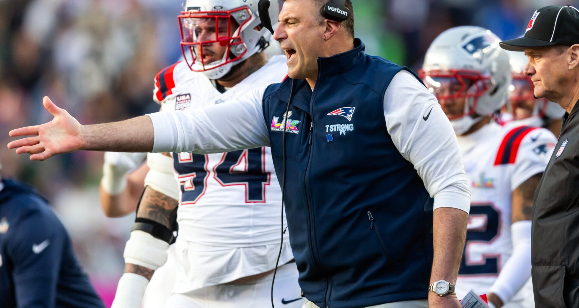 Feb 8, 2026; Santa Clara, CA, USA; New England Patriots head coach Mike Vrabel reacts against the Seattle Seahawks during Super Bowl LX at Levi's Stadium.