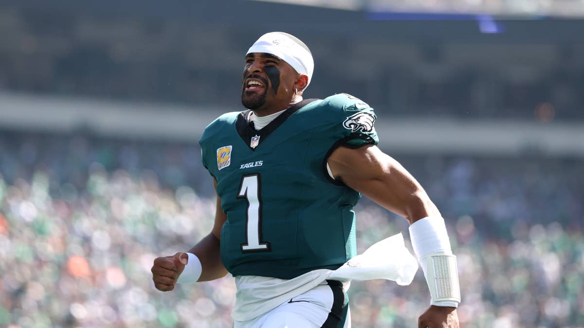 Philadelphia Eagles quarterback Jalen Hurts reacts in the first quarter against the Denver Broncos at Lincoln Financial Field. Bill Streicher-Imagn Images