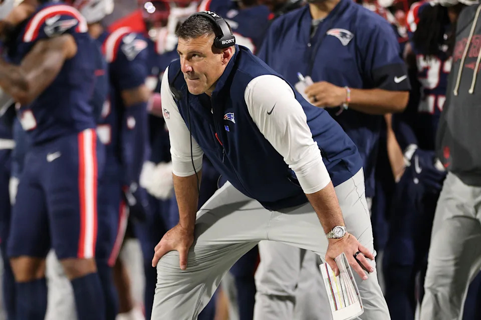 ORCHARD PARK, NEW YORK - OCTOBER 05: Head coach Mike Vrabel of the New England Patriots looks on from the sideline in the fourth quarter against the Buffalo Bills in the game at Highmark Stadium on October 05, 2025 in Orchard Park, New York. (Photo by Bryan M. Bennett/Getty Images)