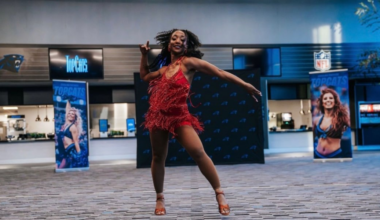 Charlotte high school dance teacher makes Panthers cheerleading team