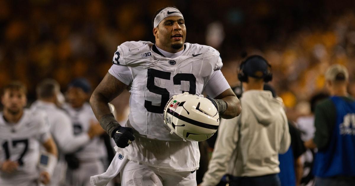 Penn State C Nick Dawkins brings leadership, consistency | Penn State Football News