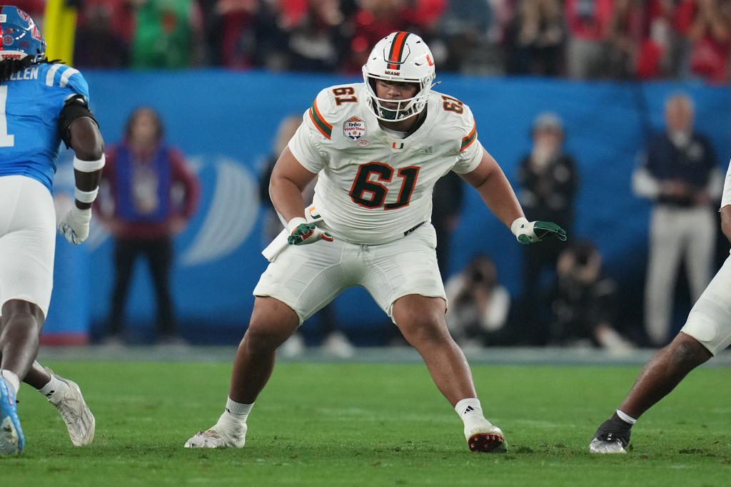 Cardinals 2026 NFL Mock Draft: Arizona Adds to Offense Early