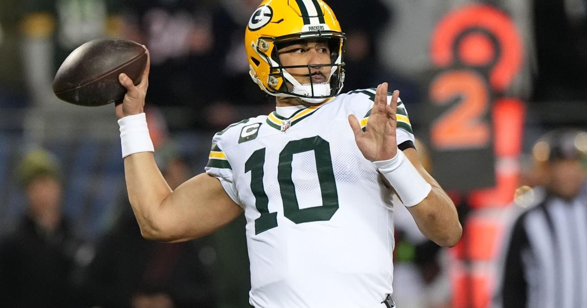 NFL DRAFT 2026 | QUARTERBACKS: With an uncertain backup plan, Packers need Jordan Love healthy — and at the top of his game — in 2026 | Top Stories
