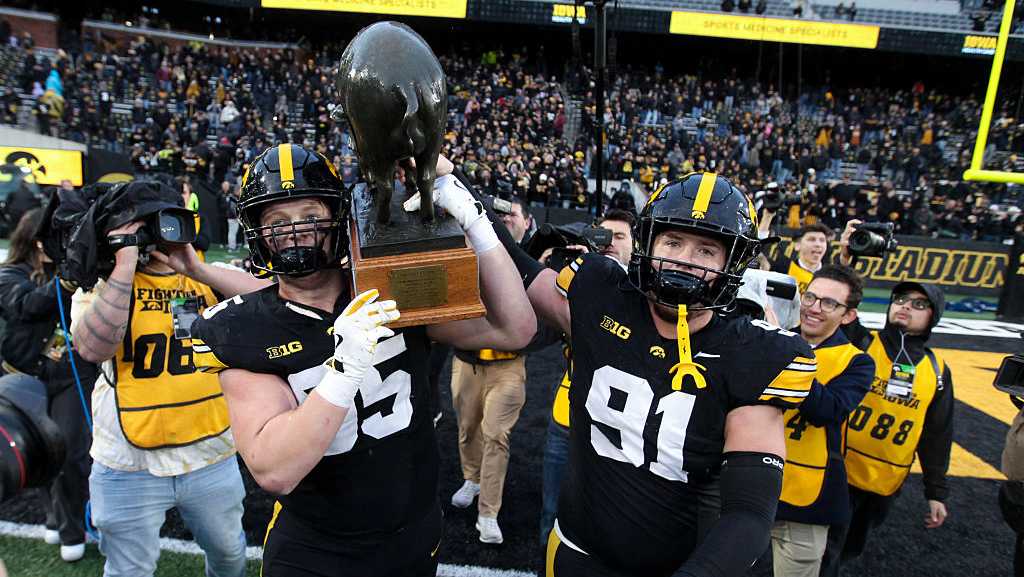 Aaron Graves navigates NFL draft process as a father