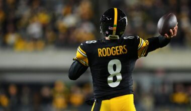 Aaron Rodgers handed strict ultimatum deadline by Pittsburgh Steelers as quarterback faces being left unemployed