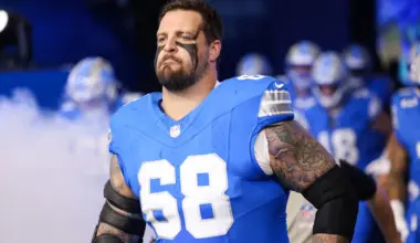 Taylor Decker feels 'kinda dirty' about joining Bears, Packers