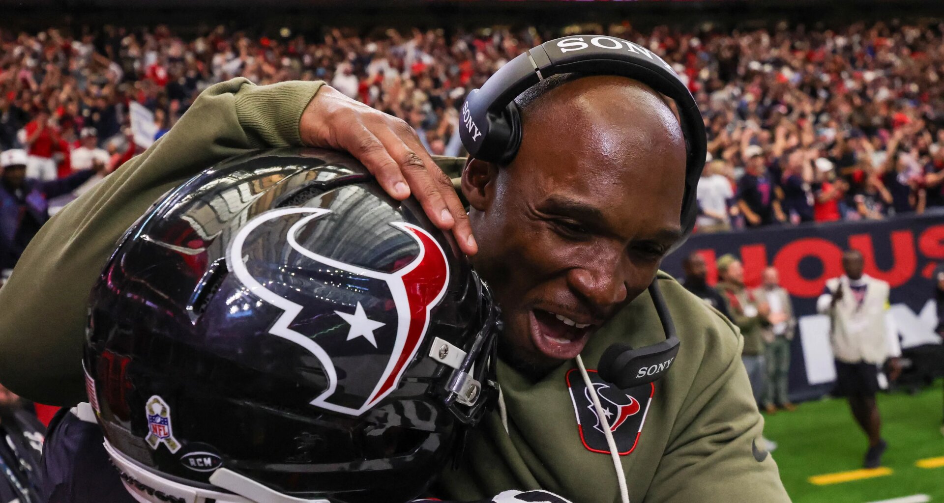 DeMeco Ryans talks hiring of new QB coach Jerry Schuplinski