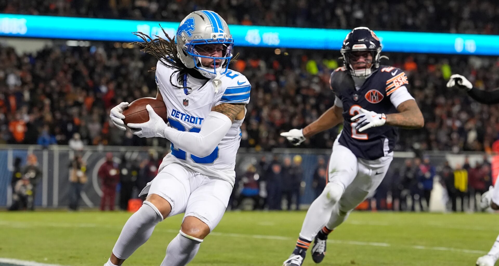 Detroit Lions re-sign DB Avonte Maddox