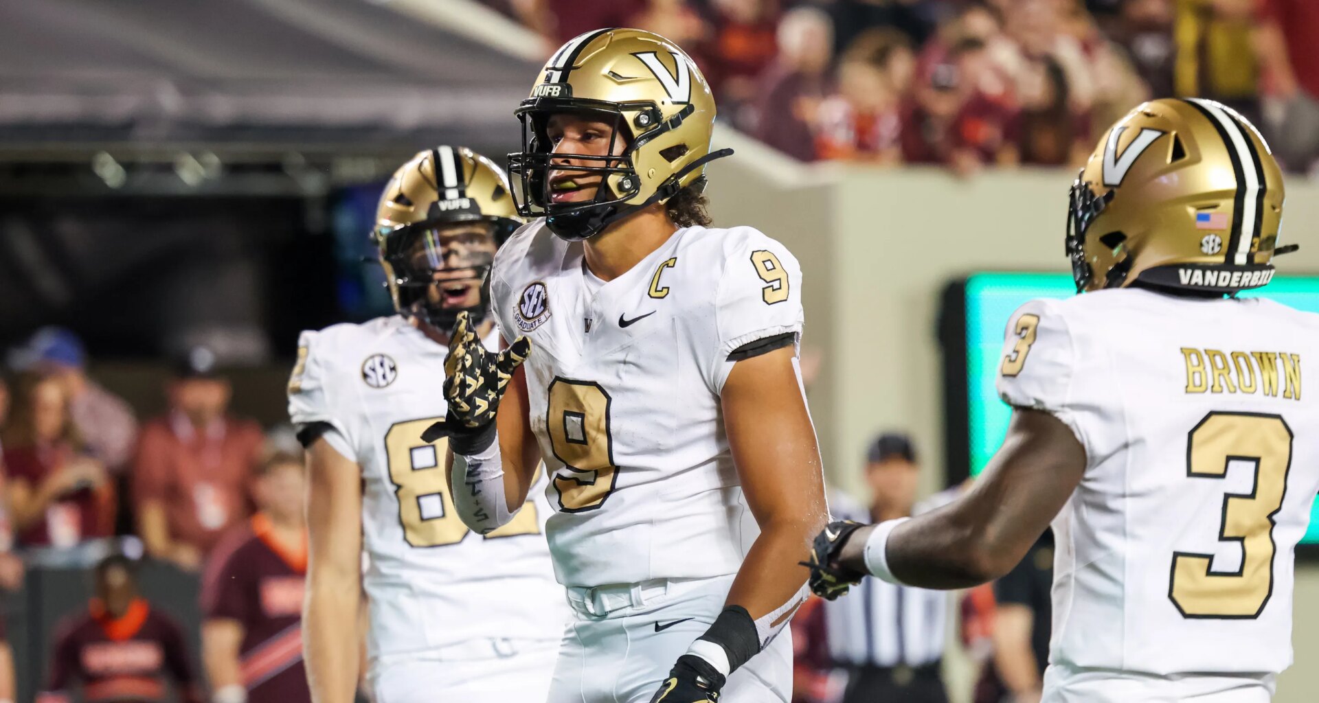 Tennessee Titans hosted ultra-athletic Vanderbilt tight end on visit