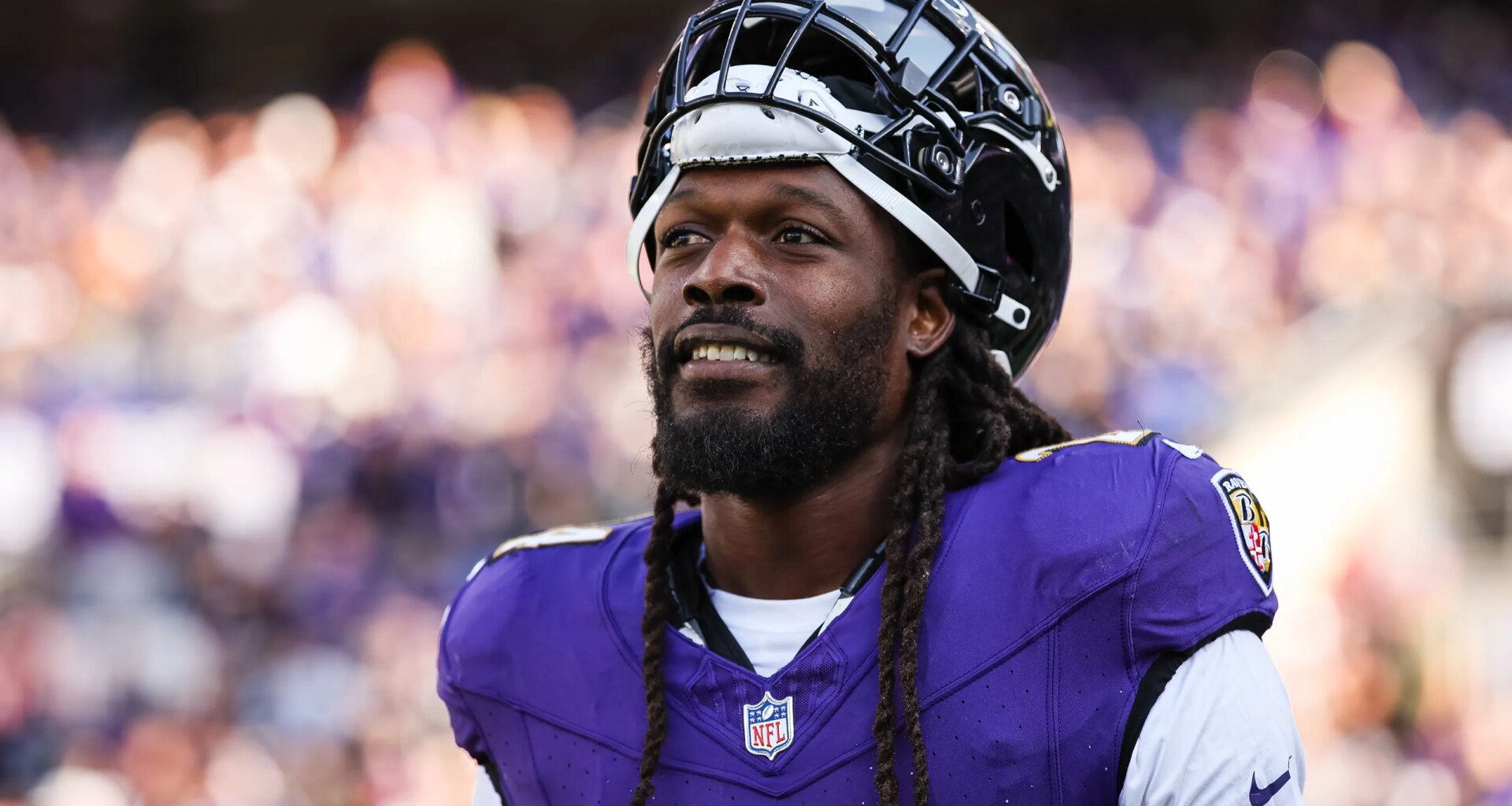 Should the Ravens have an interest in Jadeveon Clowney?