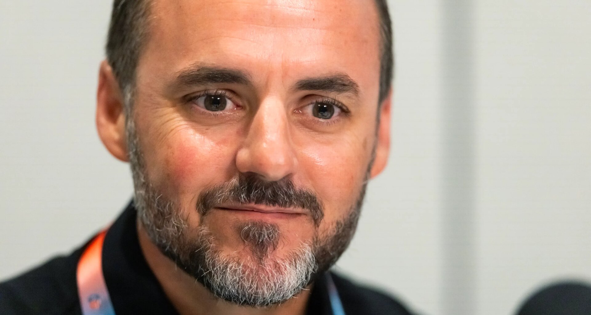 Baltimore Ravens Jesse Minter reacts to the Orioles opening day