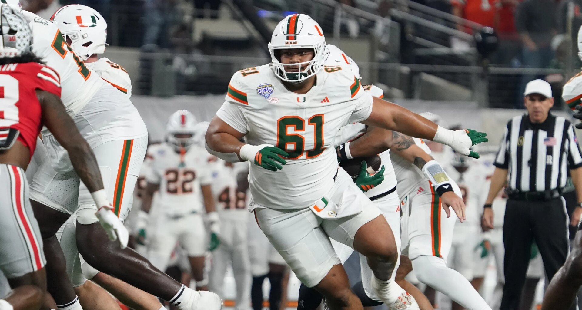 Dolphins Wire full first-round mock draft