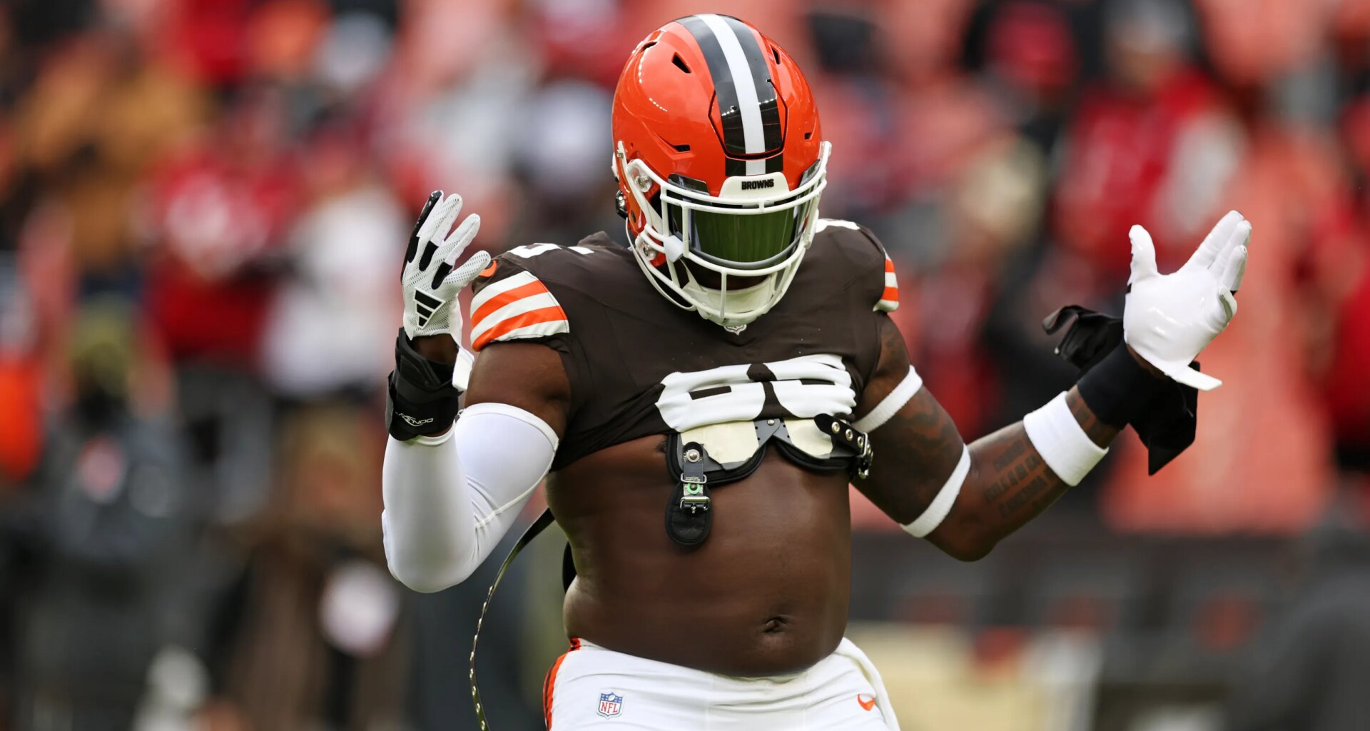 Panthers named best fit for ex-Browns TE David Njoku