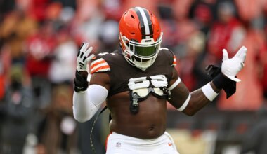 Panthers named best fit for ex-Browns TE David Njoku