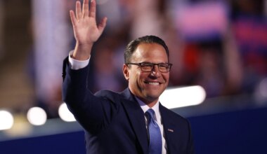 Governor Josh Shapiro says Eagles will stay in Philadelphia