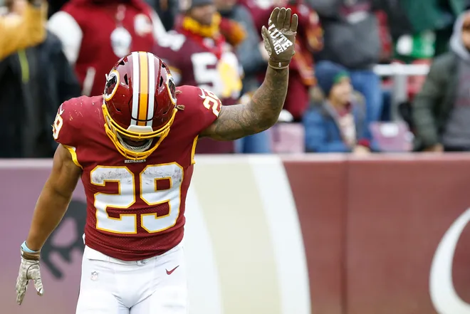 Nov 17, 2019; Landover, MD, USA; Washington Redskins running back Derrius Guice (29) celebrates after scoring a touchdown against the New York Jets in the fourth quarter at FedExField. Mandatory Credit: Geoff Burke-USA TODAY Sports