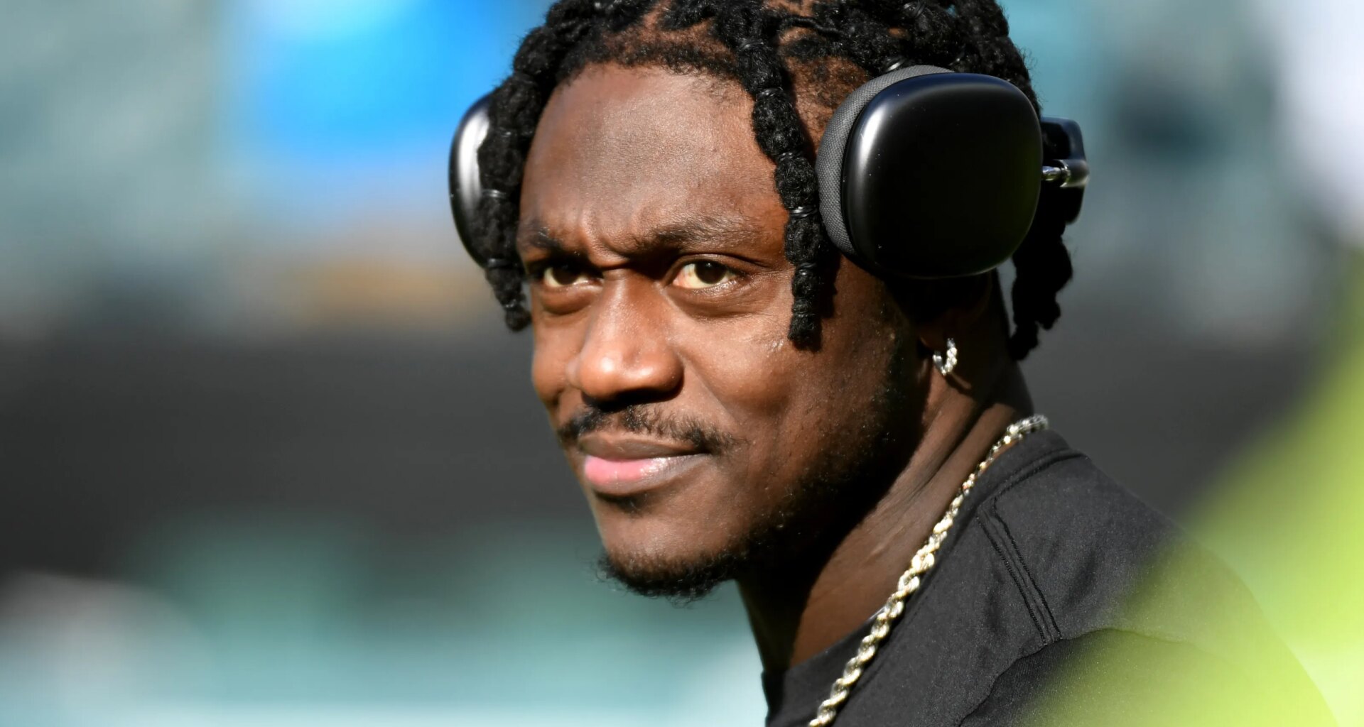 Adam Schefter shared best guess for Patriots, A.J. Brown trade cost
