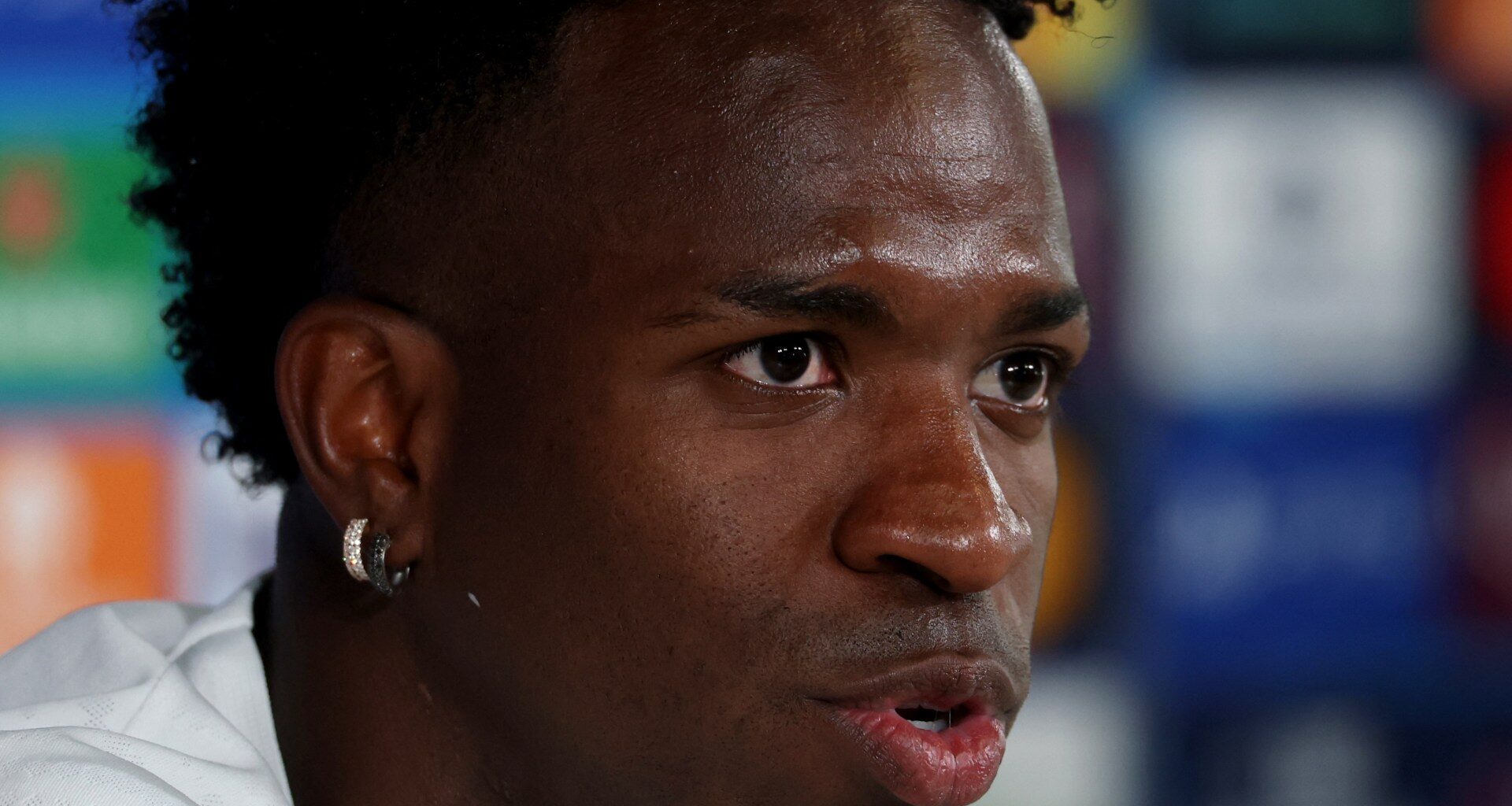 Vinicius hails Lamine Yamal for condemning anti-Muslim fan chants | Football News